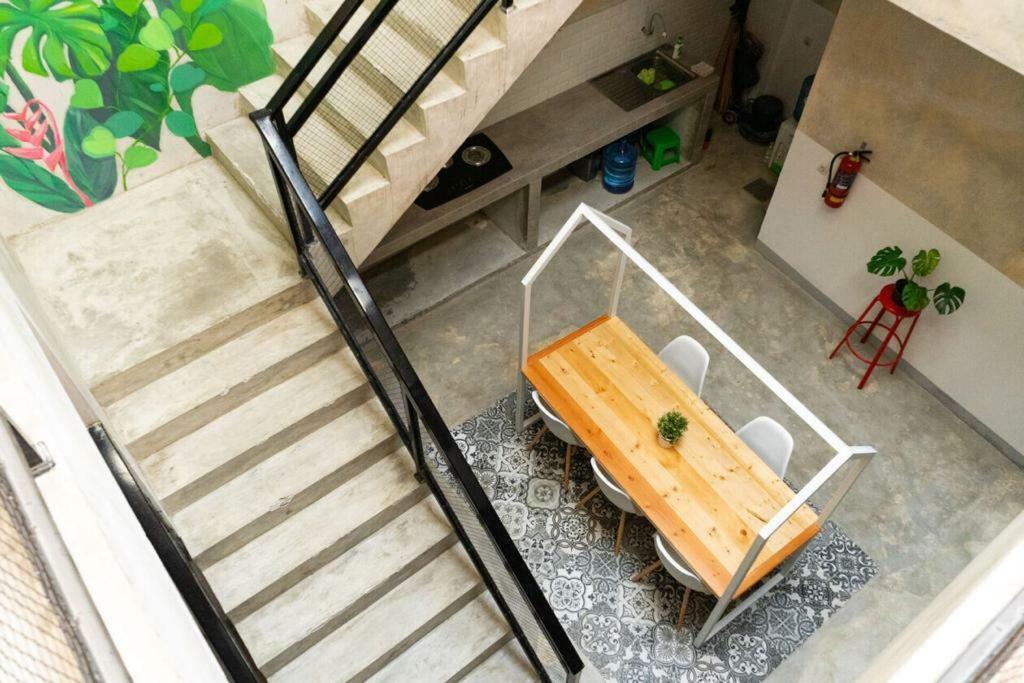 Fybed Aparthotel Semarang Ngoại thất bức ảnh