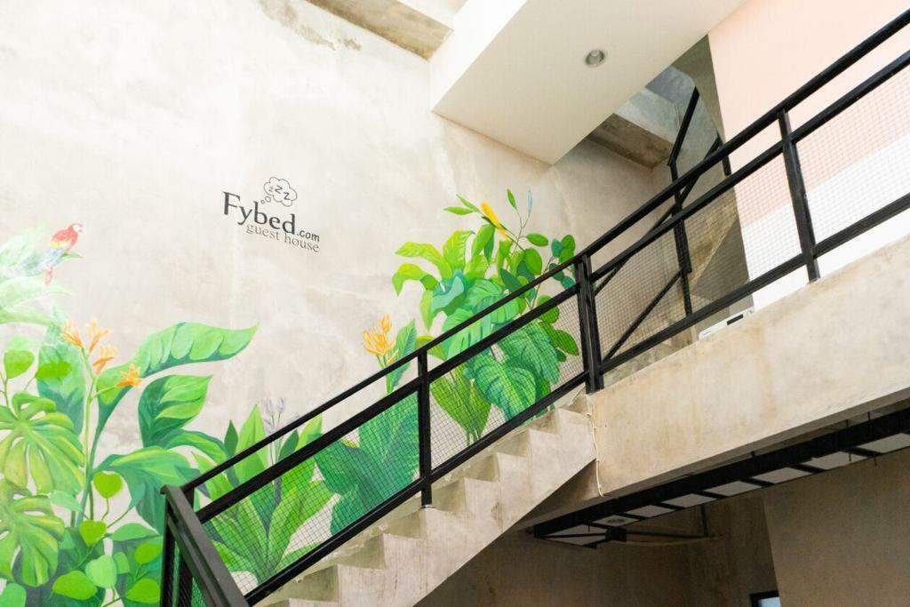 Fybed Aparthotel Semarang Ngoại thất bức ảnh