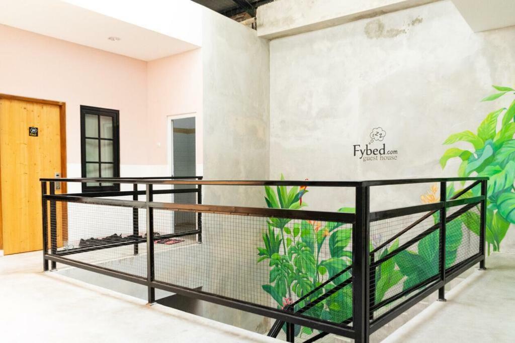 Fybed Aparthotel Semarang Ngoại thất bức ảnh